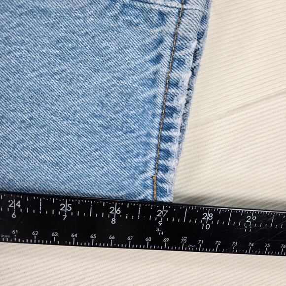 Levi's Premium High Rise Wedgie Icon Ankle Distressed Jeans Women's Size 26 - Picture 4 of 8